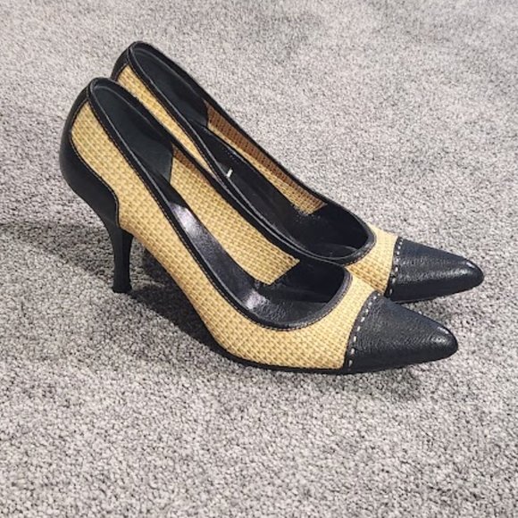 SOLD Prada Black Leather Raffia Cap Toe Pump Heels Sz 39 - Picture 5 of 15